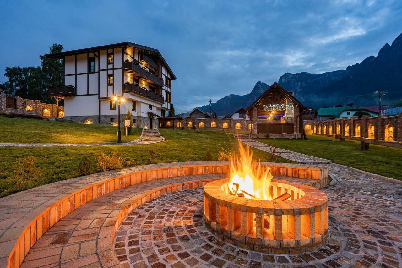 Vila Norbe Buşteni Exterior foto